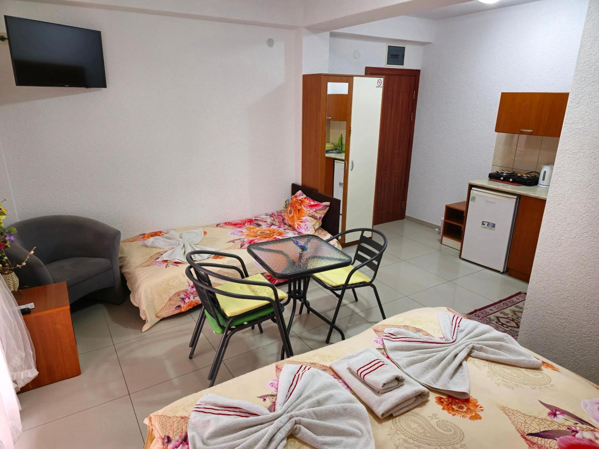 Villa & Apartments Antigona โอครีด ภายนอก รูปภาพ