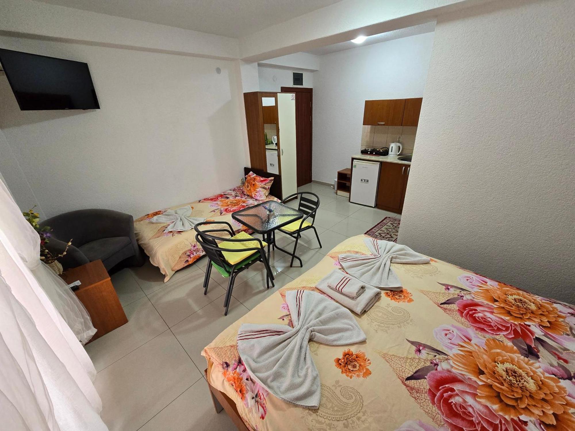 Villa & Apartments Antigona โอครีด ภายนอก รูปภาพ