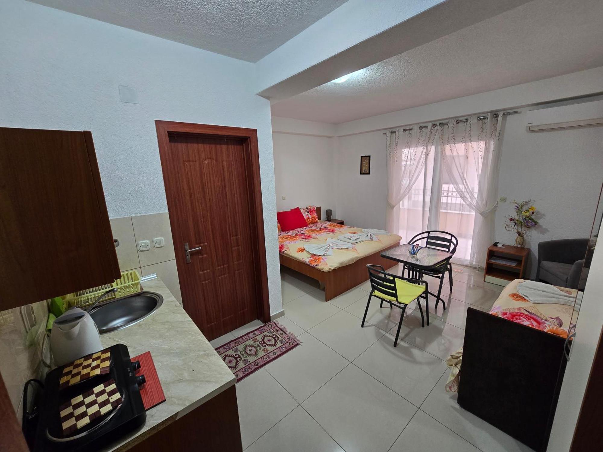 Villa & Apartments Antigona โอครีด ภายนอก รูปภาพ
