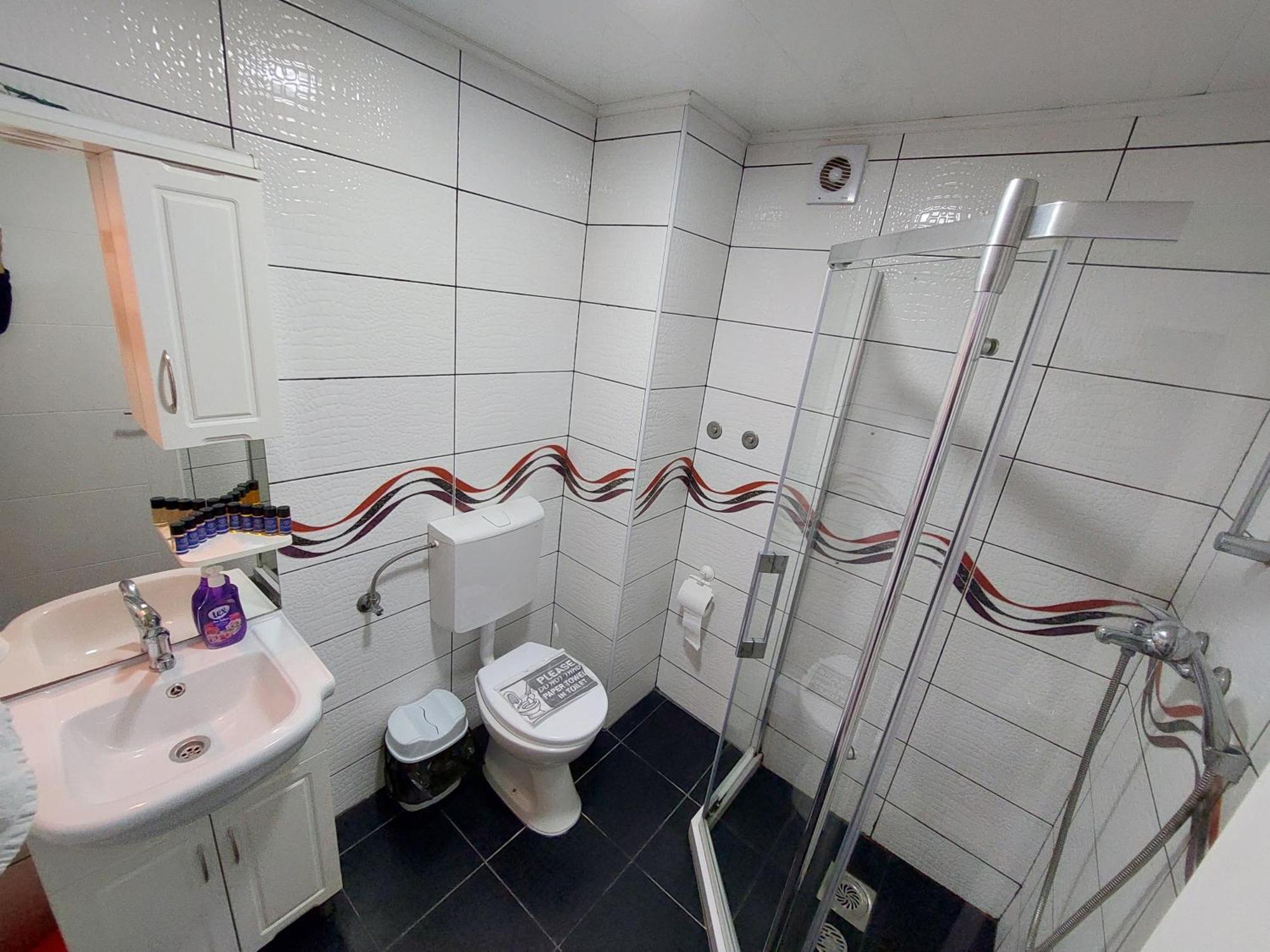 Villa & Apartments Antigona โอครีด ภายนอก รูปภาพ