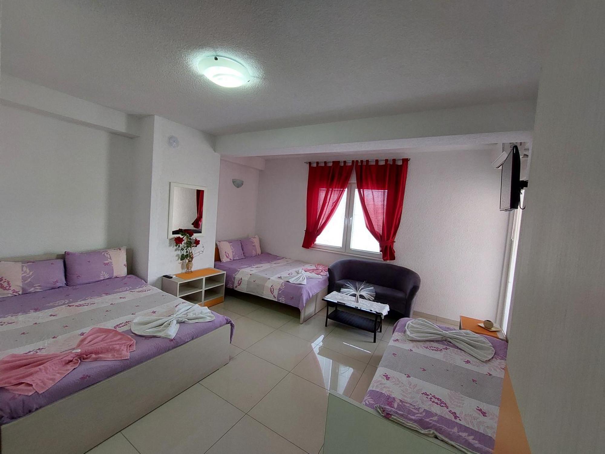 Villa & Apartments Antigona โอครีด ภายนอก รูปภาพ